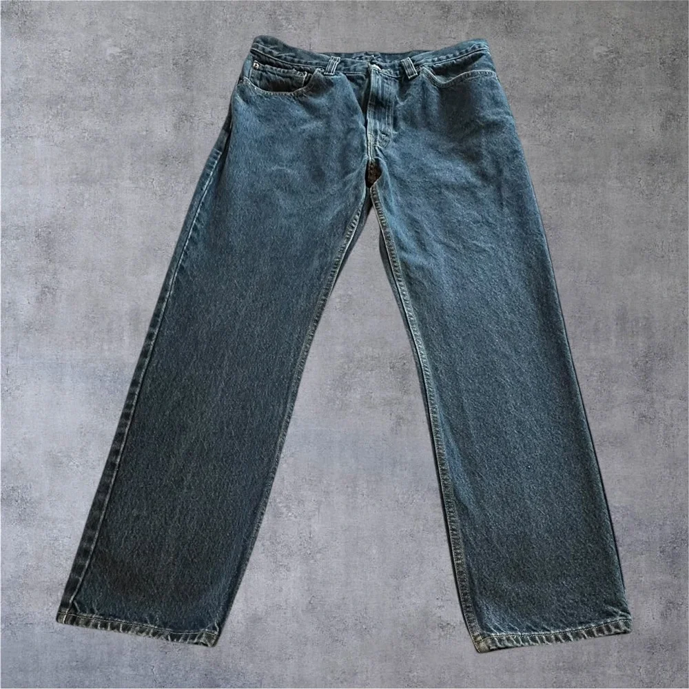 Vintage Unique Minimalist Levi's 505 Regular Fit Jeans Men's 32x28‎ Blank Pocket